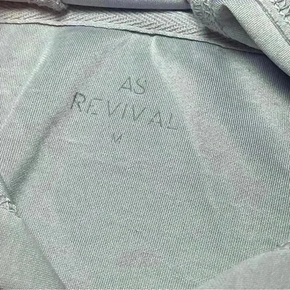 Women’s AS Revival hoodie Sz M; Gray; Crop oversized Super Softness *no string - Picture 10 of 14